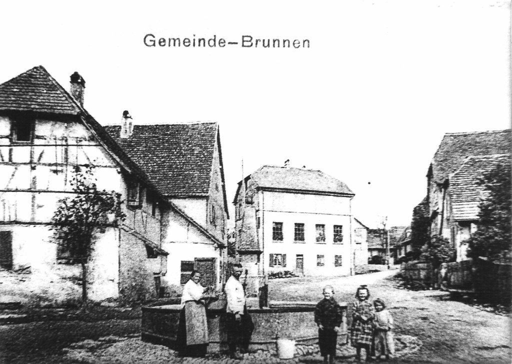 Fontaine haut village avant 1914